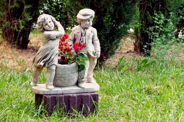 Statuete de grădină
