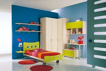 Seturi mobilier pentru copii