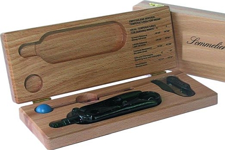 WINE ACCESSORIES