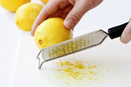 RĂZĂTOARE LĂMÂIE