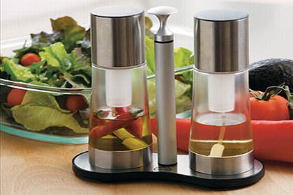 OIL, VINEGAR SPRAY