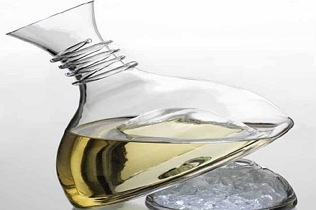 DECANTERS, AERATORS AND ACCESSORIES