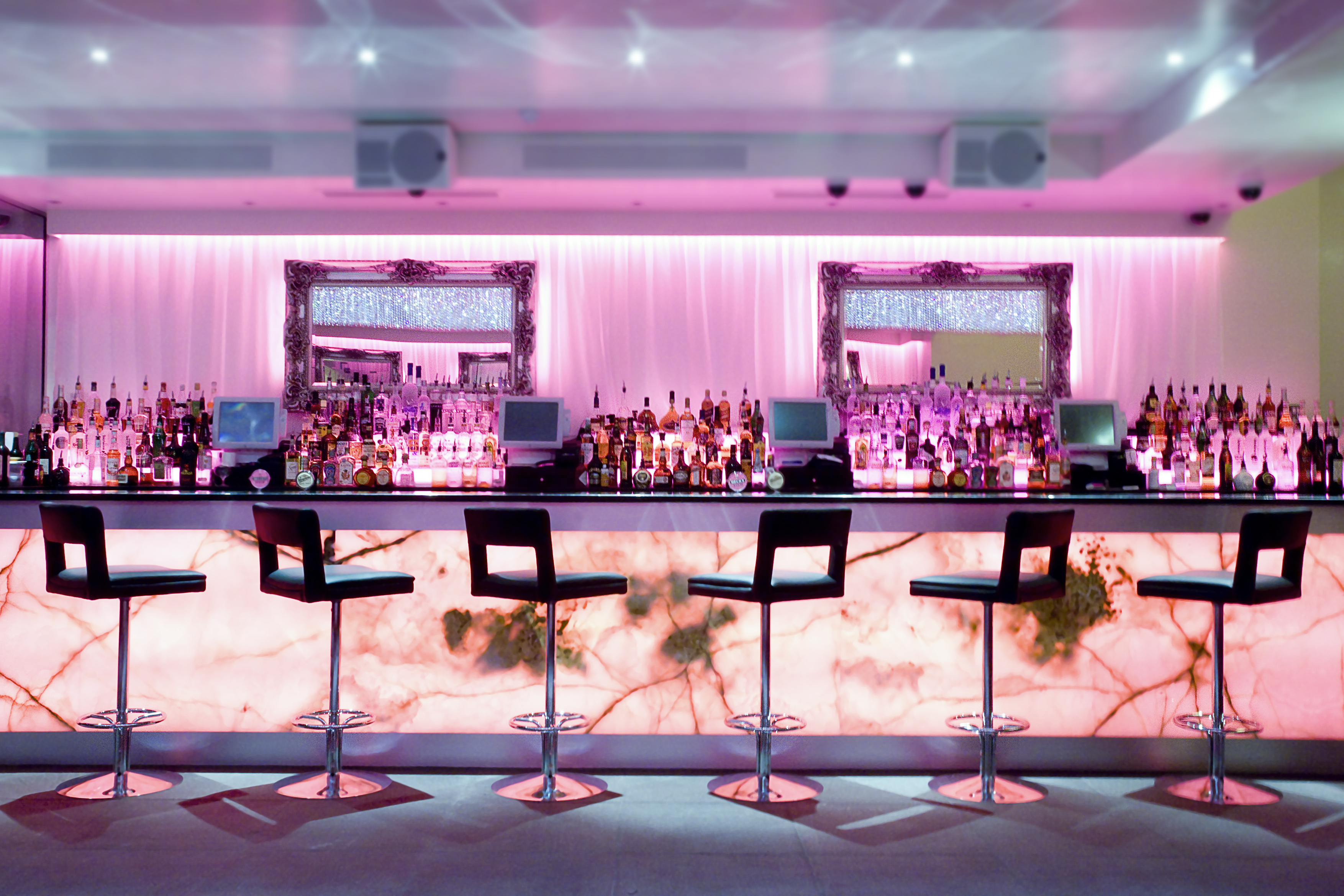 Mobilier bar, club
