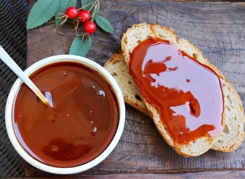 Dulceață de măceșe